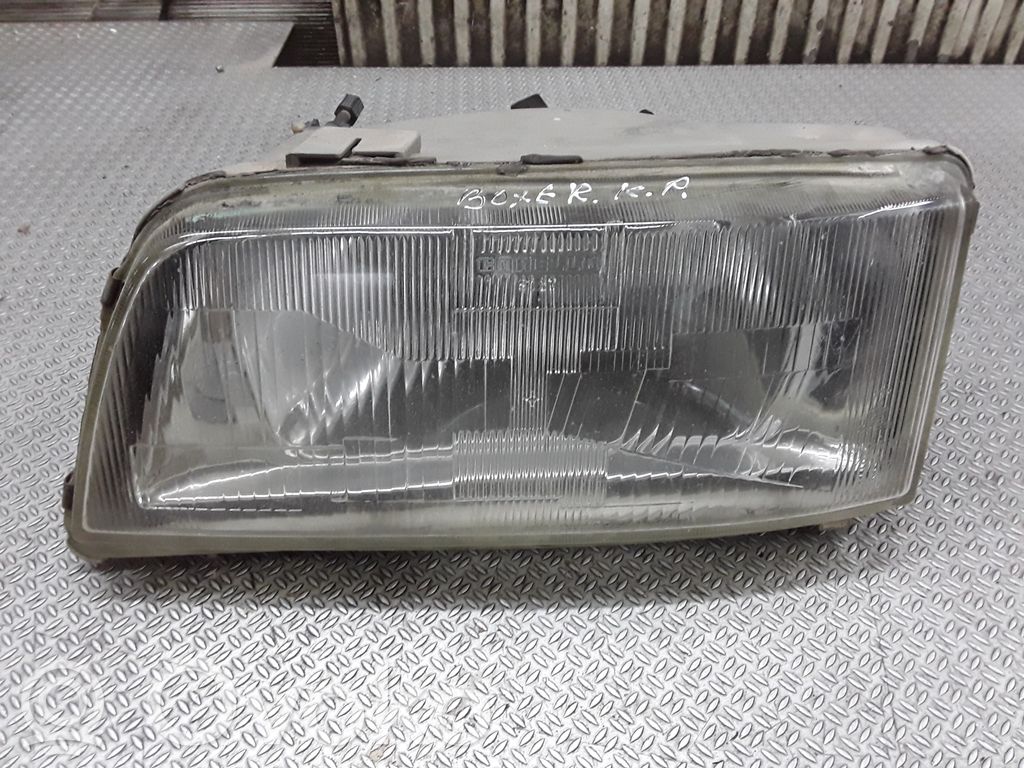 Peugeot Boxer Headlight/headlamp 