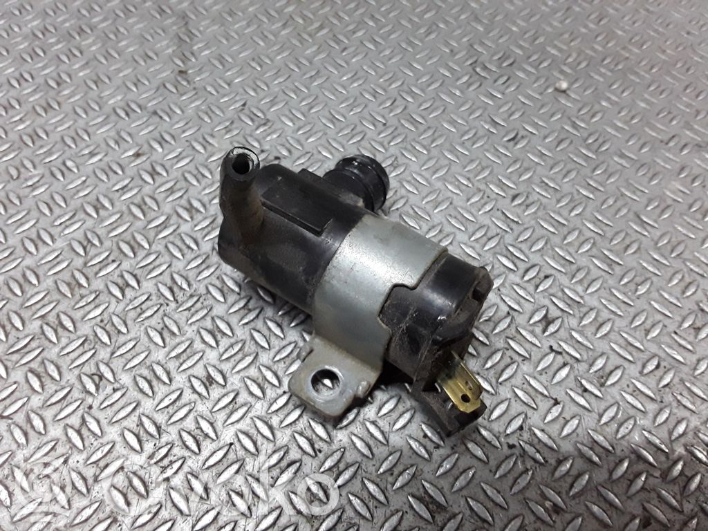 Windscreen/windshield washer pump