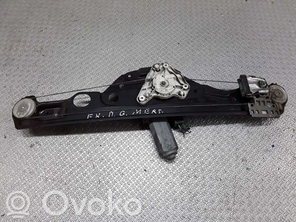 Mercedes-Benz E W211 Alzacristalli della portiera posteriore con motorino