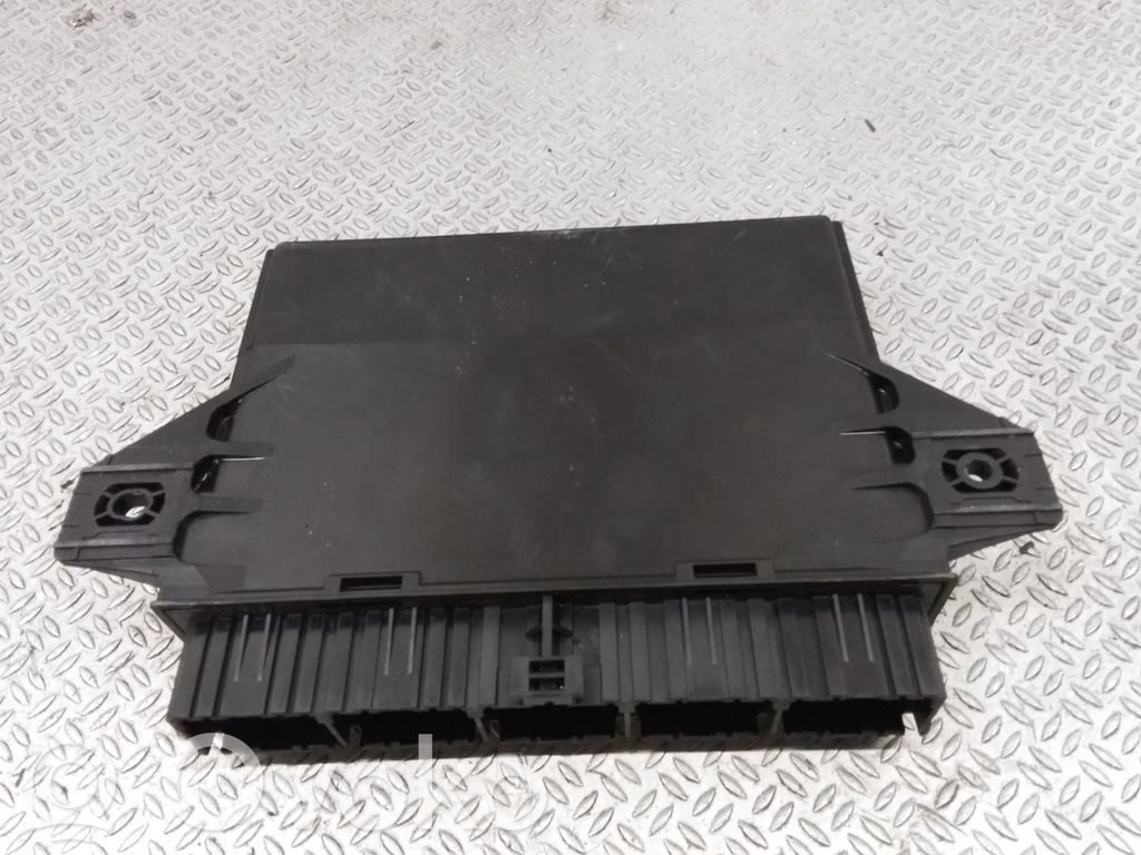 Alte unități/module de control   8G9N19G481