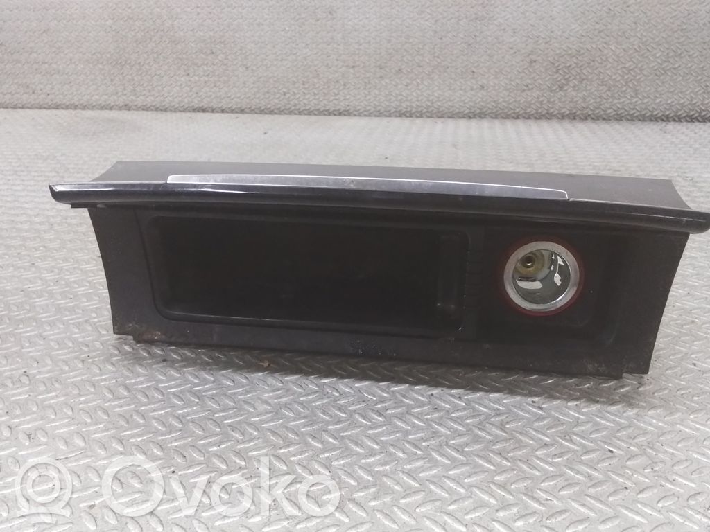 Car ashtray