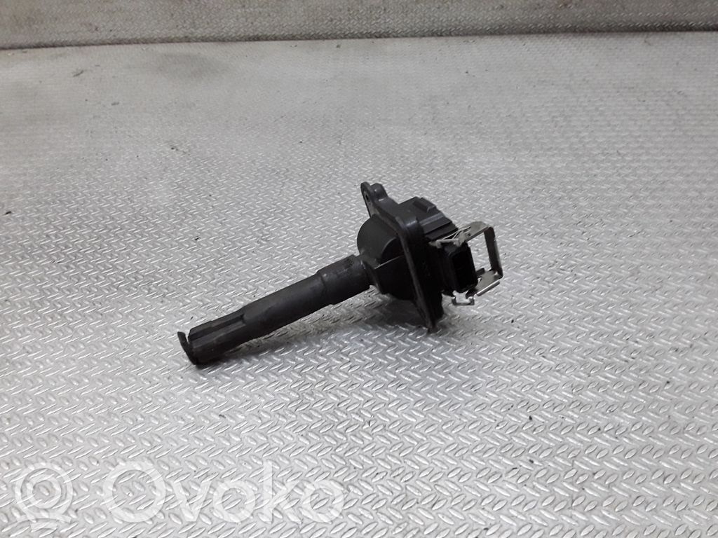 Audi A4 S4 B5 8D Bobină aprindere 