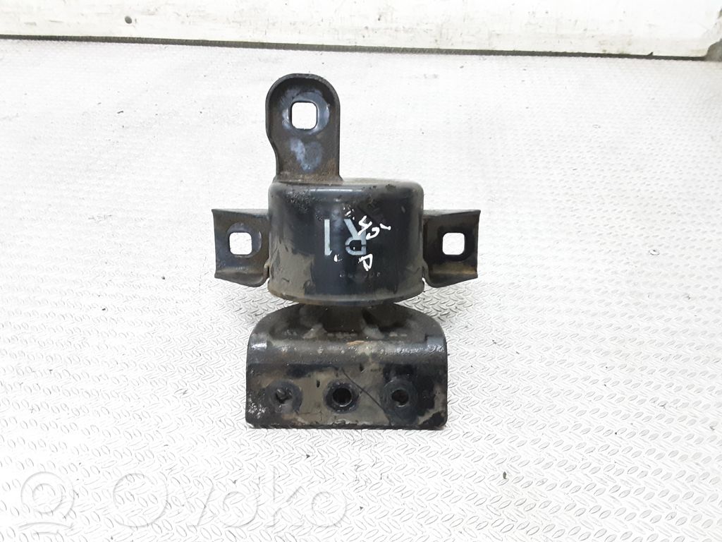 Engine mount bracket