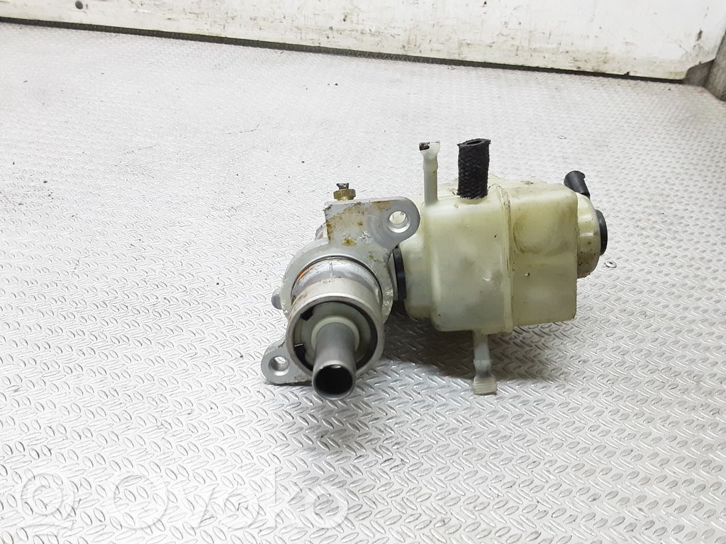 BMW 5 E39 Master brake cylinder 