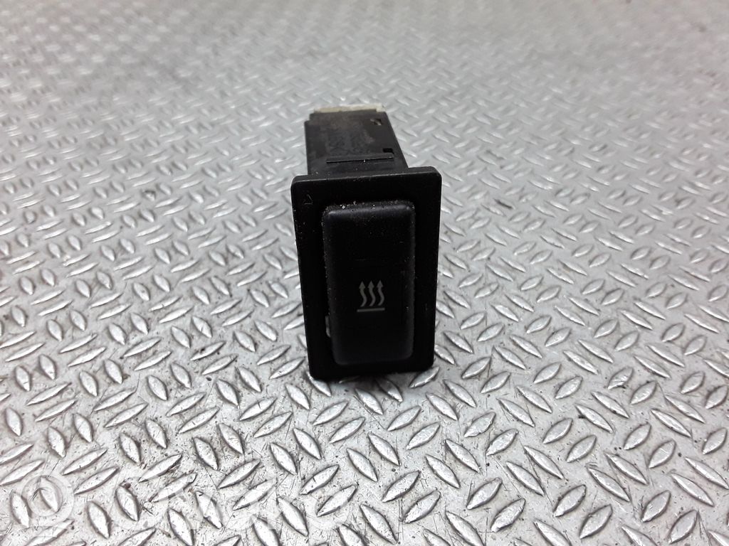 Toyota Avensis T250 Windscreen/window heater switch 