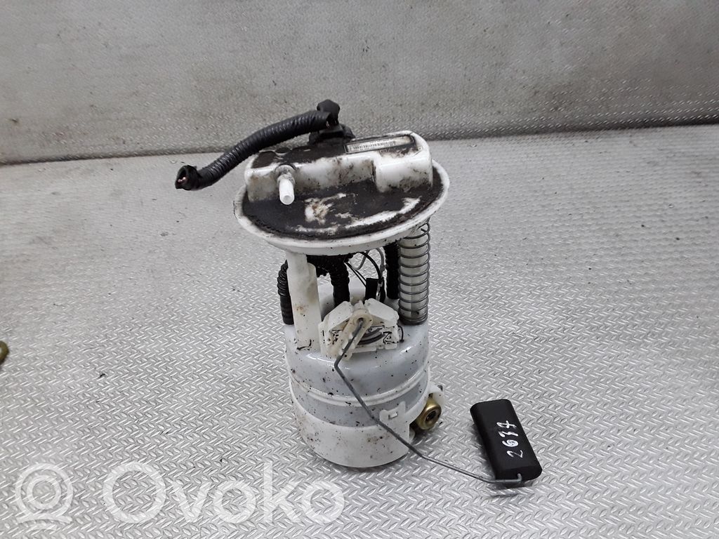 Polttoainesäiliön pumppu   09756679900