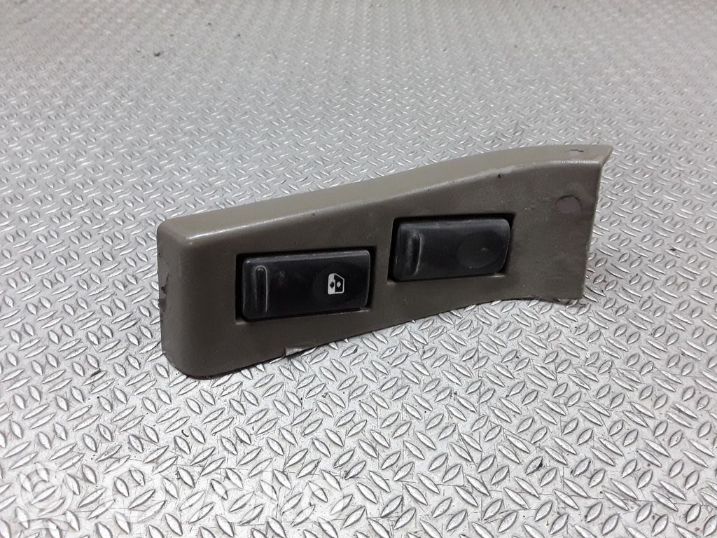 Opel Movano A Electric window control switch 
