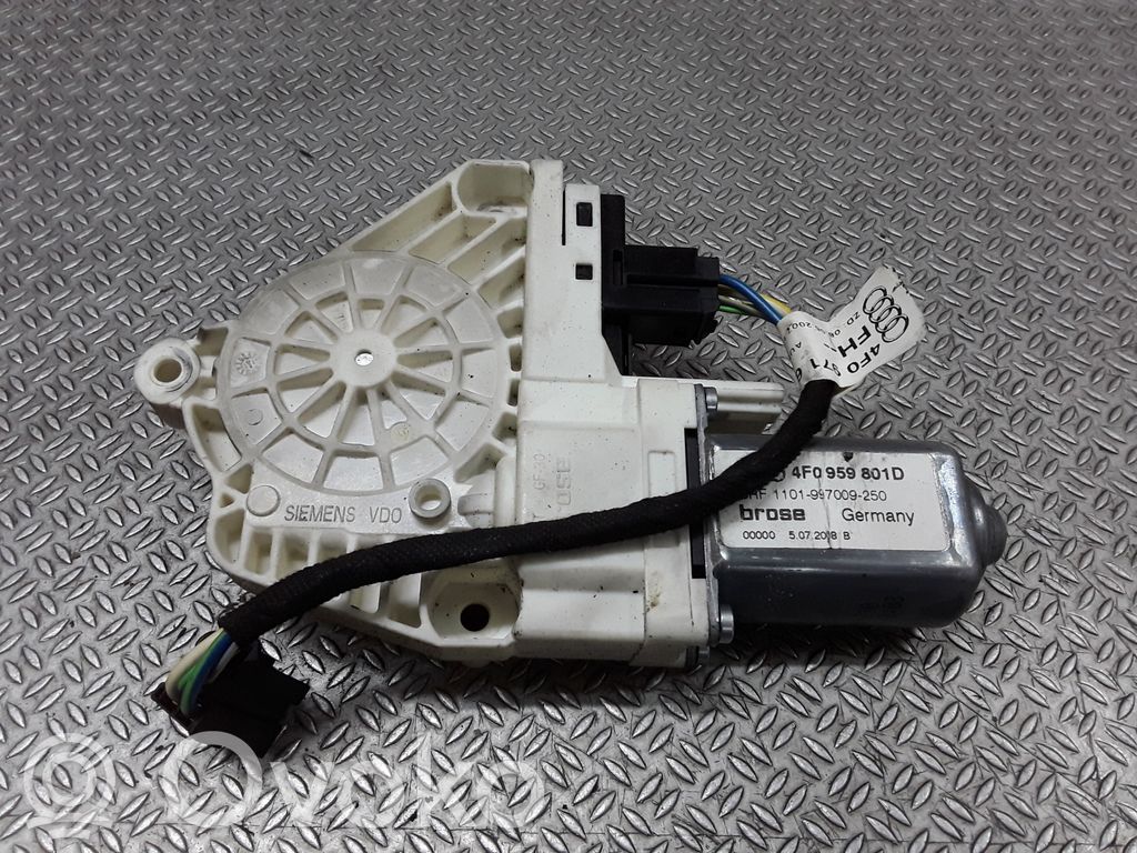 Motor macara geam ușă față   4F0959801D