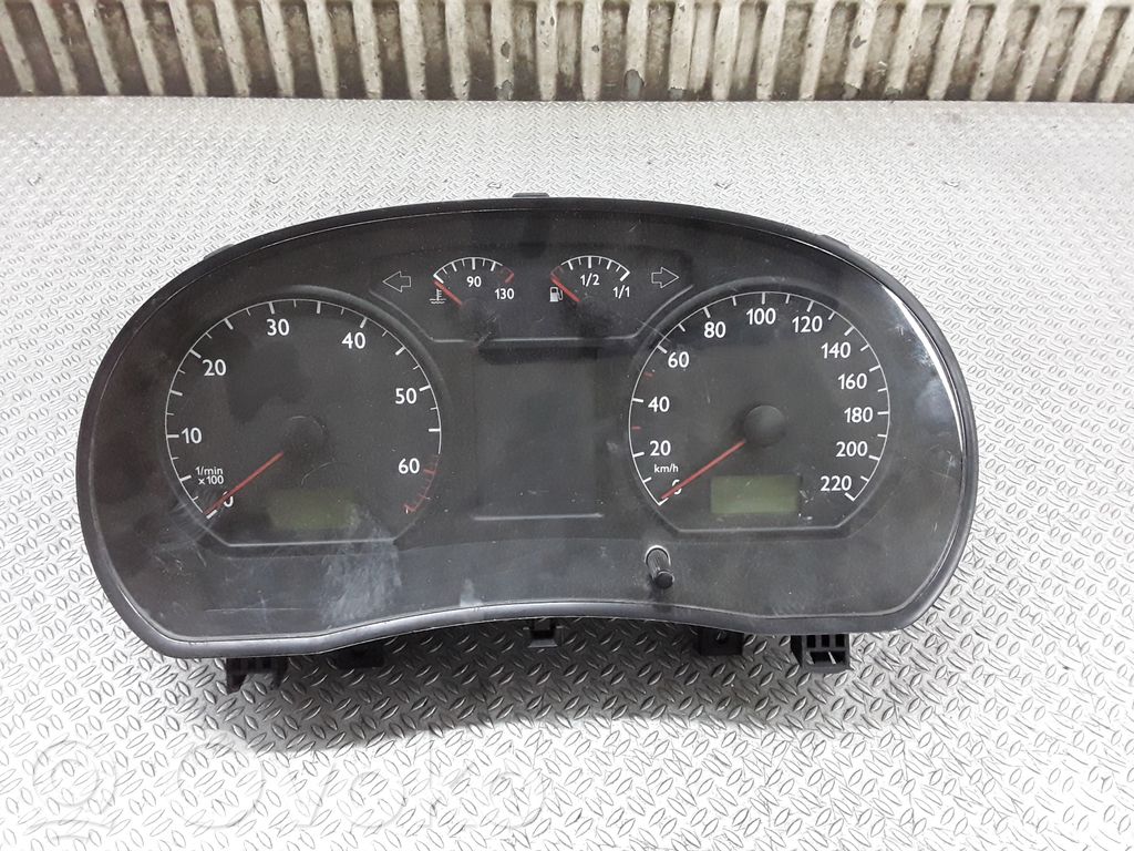 Volkswagen Polo Licznik / Prędkościomierz 