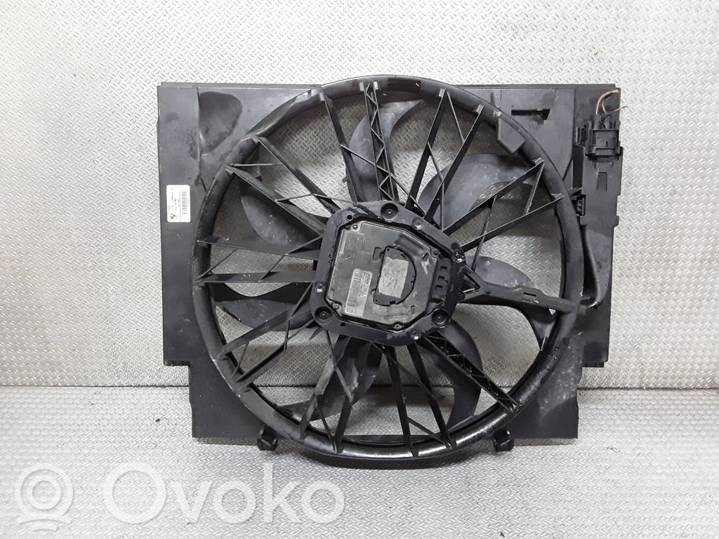 BMW 5 E60 E61 Elektrisks radiatoru ventilators 