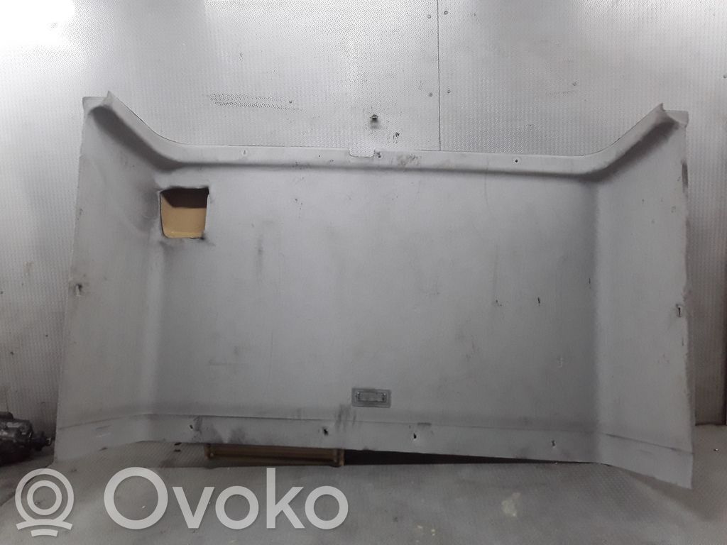 Ford Transit Tapițerie capotă 