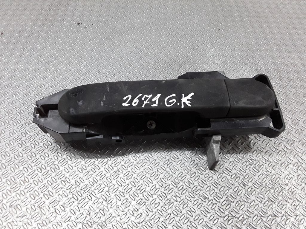 Nissan Note (E11) Manecilla externa puerta trasera 