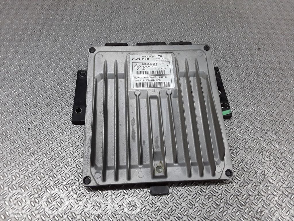 Motorsteuergerät/-modul   8200513058