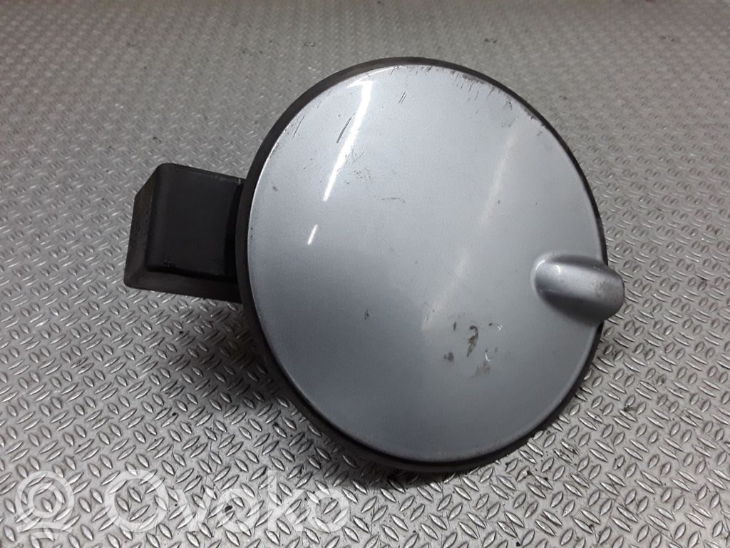 Opel Corsa D Tankdeckel Tankklappe 