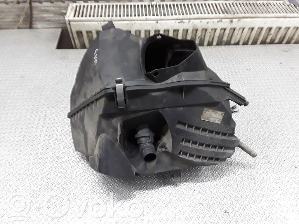 Air filter box   4F0133835