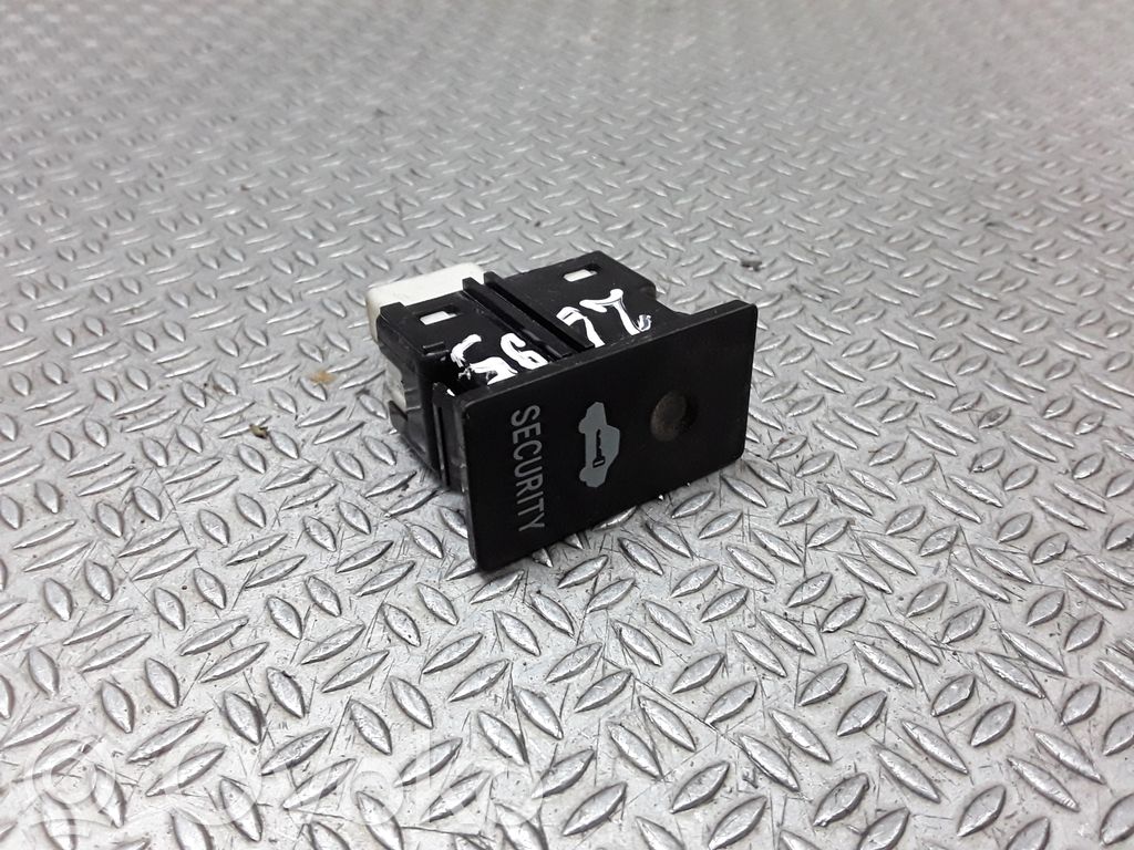 Toyota RAV 4 (XA20) Cita veida sensors 