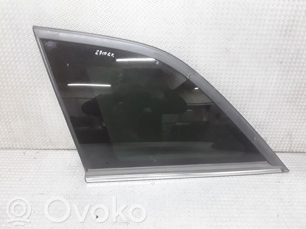 Rear side window