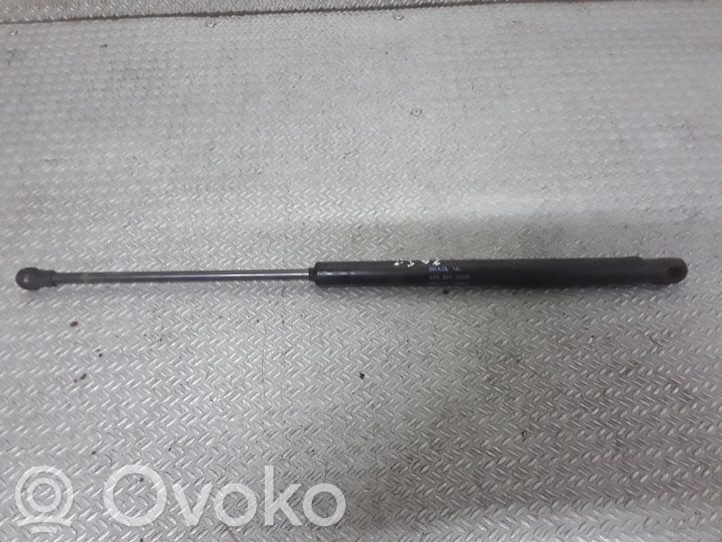 Volkswagen Fox Tailgate/trunk strut/damper 