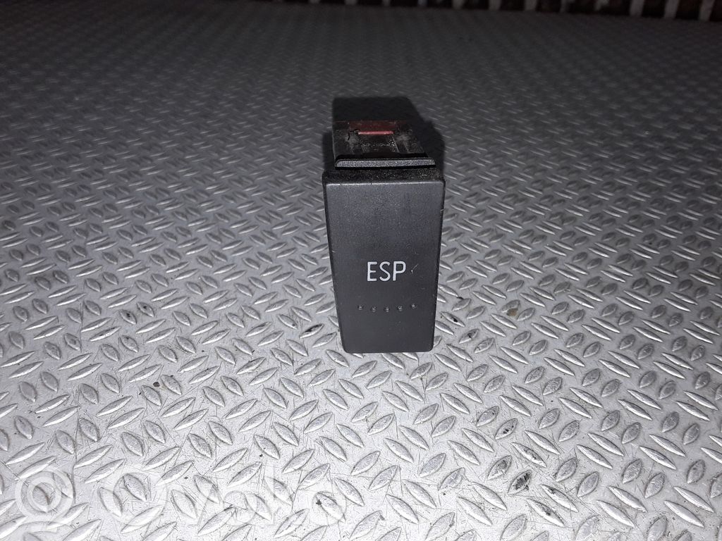 Volkswagen PASSAT B5.5 Comutator ESP (sistem de stabilitate)