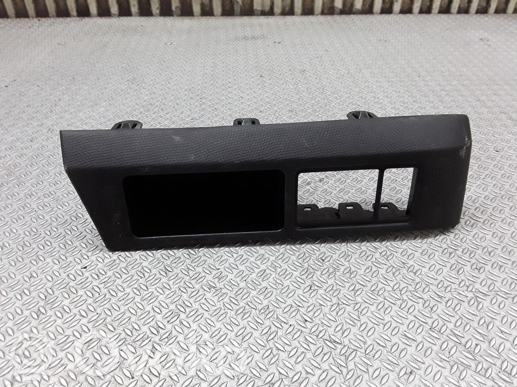 Nissan Micra Mirror switch trim 