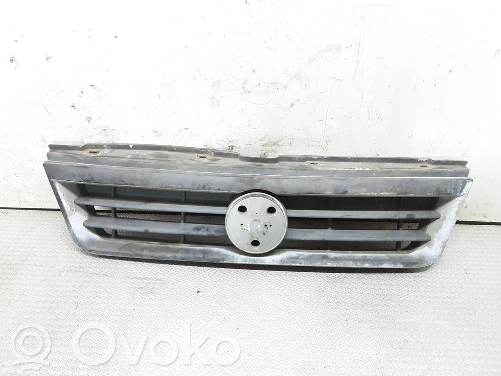 Fiat Ducato Etupuskurin ylempi jäähdytinsäleikkö 