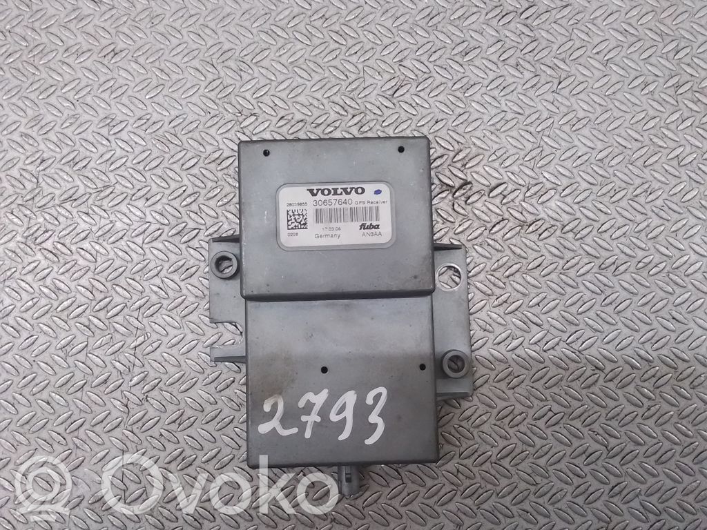 Volvo V50 GPS navigation control unit/module 