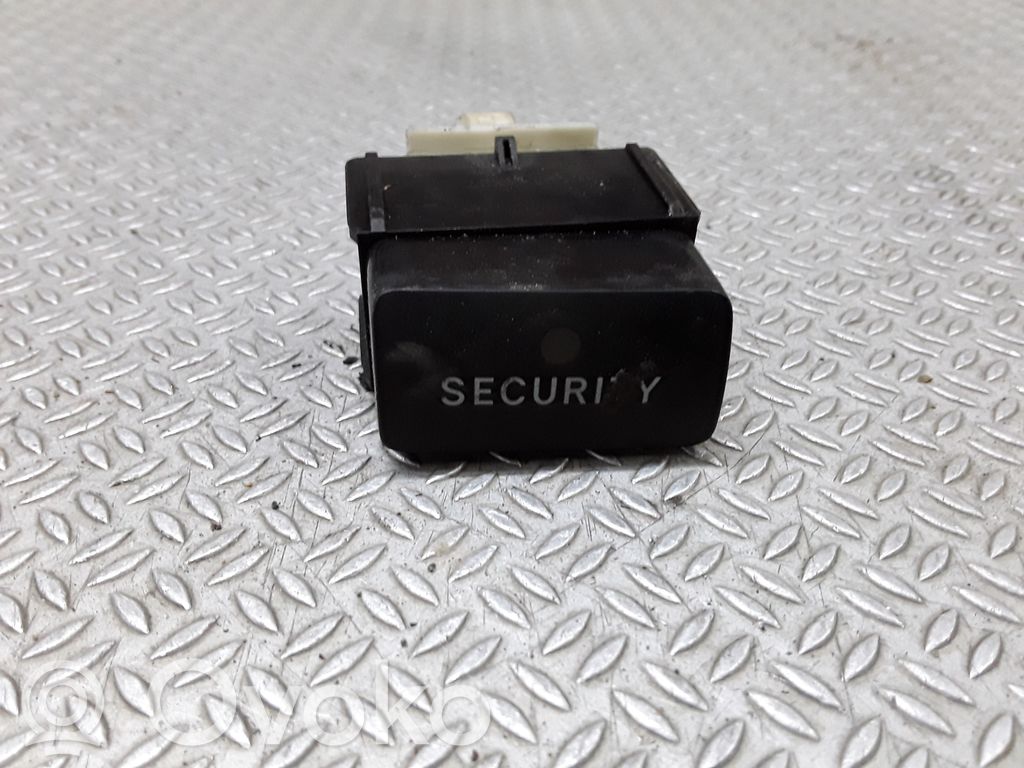 Toyota Corolla Verso E121 Alarm switch 