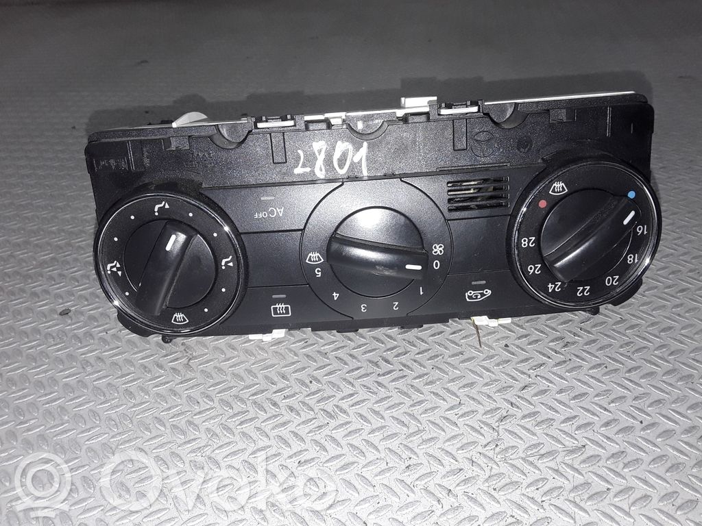 Mercedes-Benz A W169 Centralina del climatizzatore 
