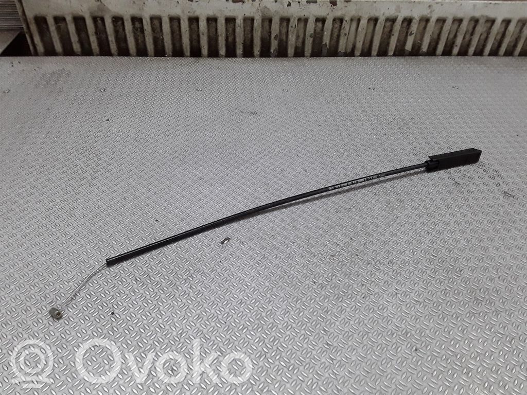 Mercedes-Benz A W169 Cablu încuietoare capotă motor 