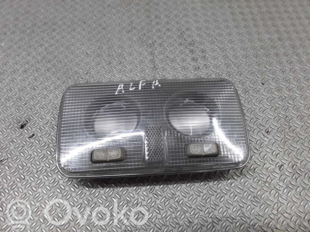 Alfa Romeo 147 Priekinių vietų apšvietimo žibintas 