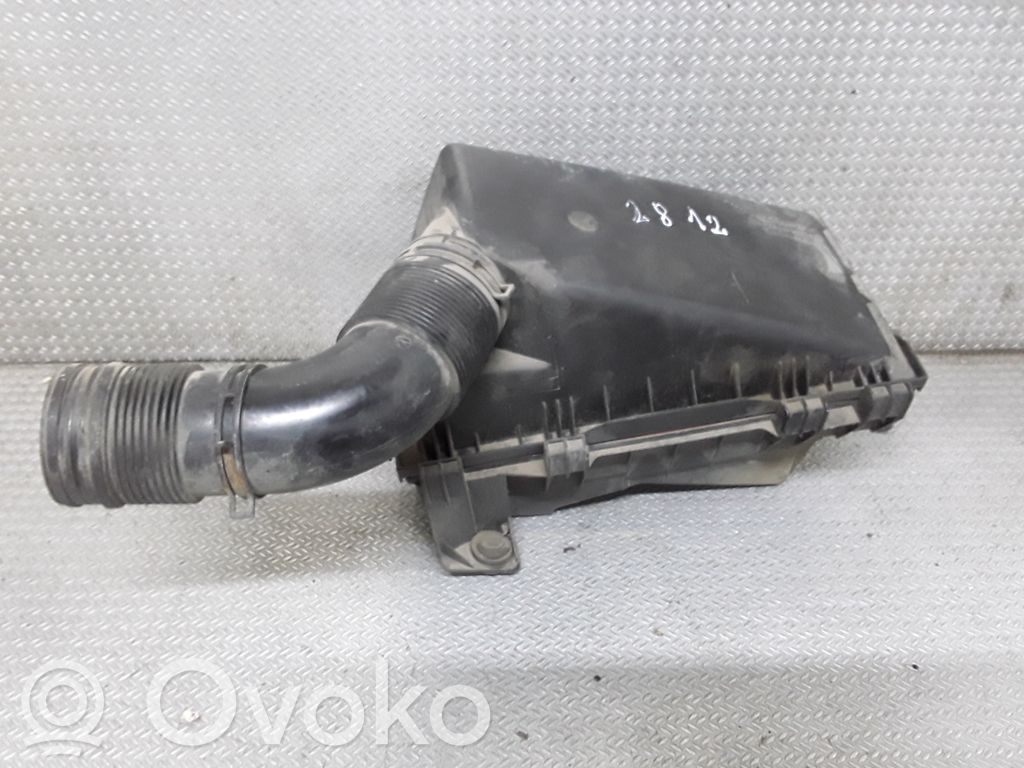 Volkswagen Golf IV Ilmansuodattimen kotelo 