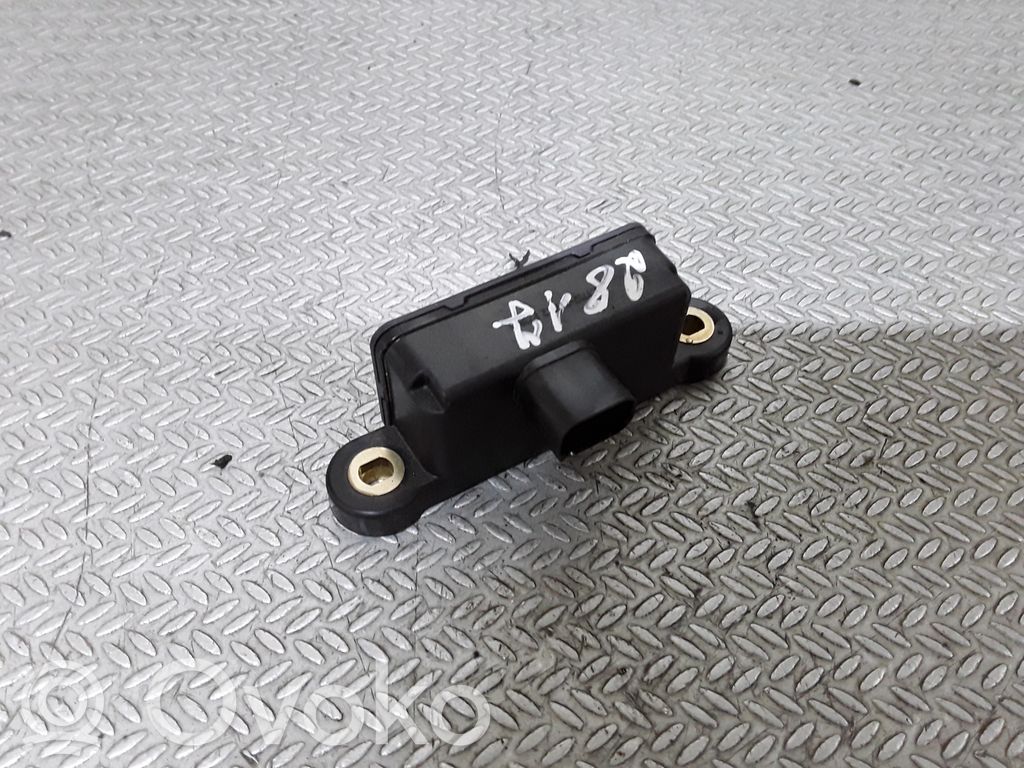 ESP Drehratensensor Querbeschleunigungssensor   4670A147