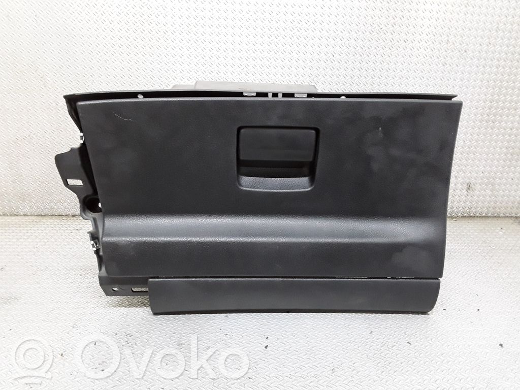 Ford S-MAX Daiktadėžės (bordačioko) komplektas 