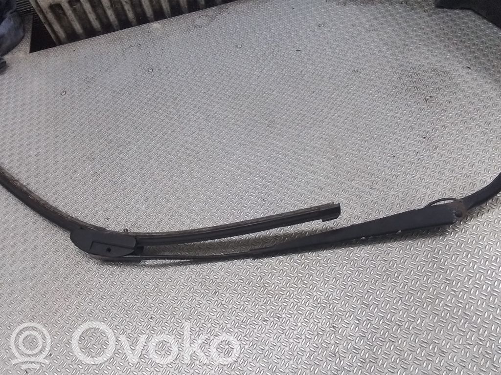 Volvo S80 Windshield/front glass wiper blade 
