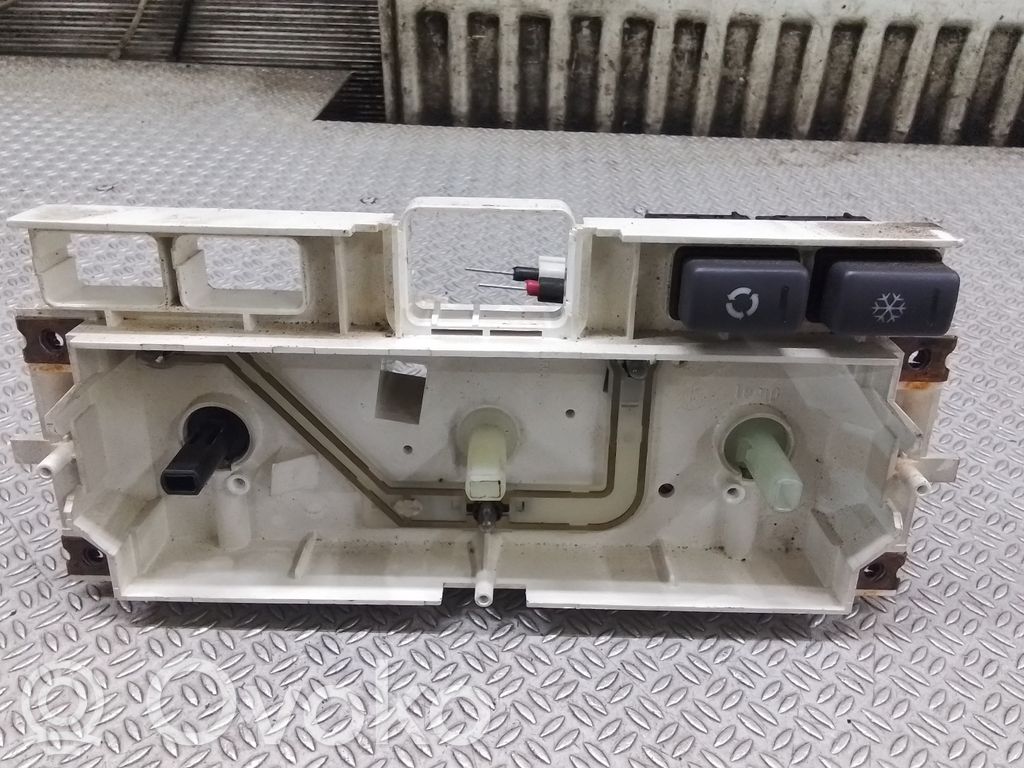 Land Rover Freelander Unitate control climatizare 