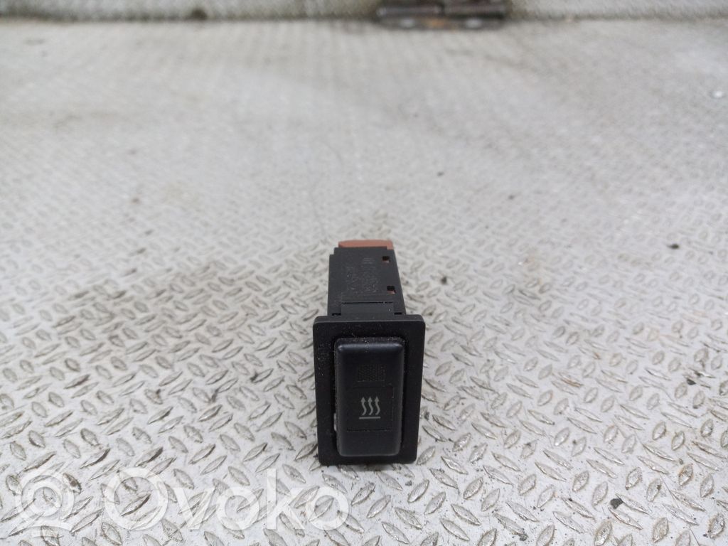 Windscreen/window heater switch   153337