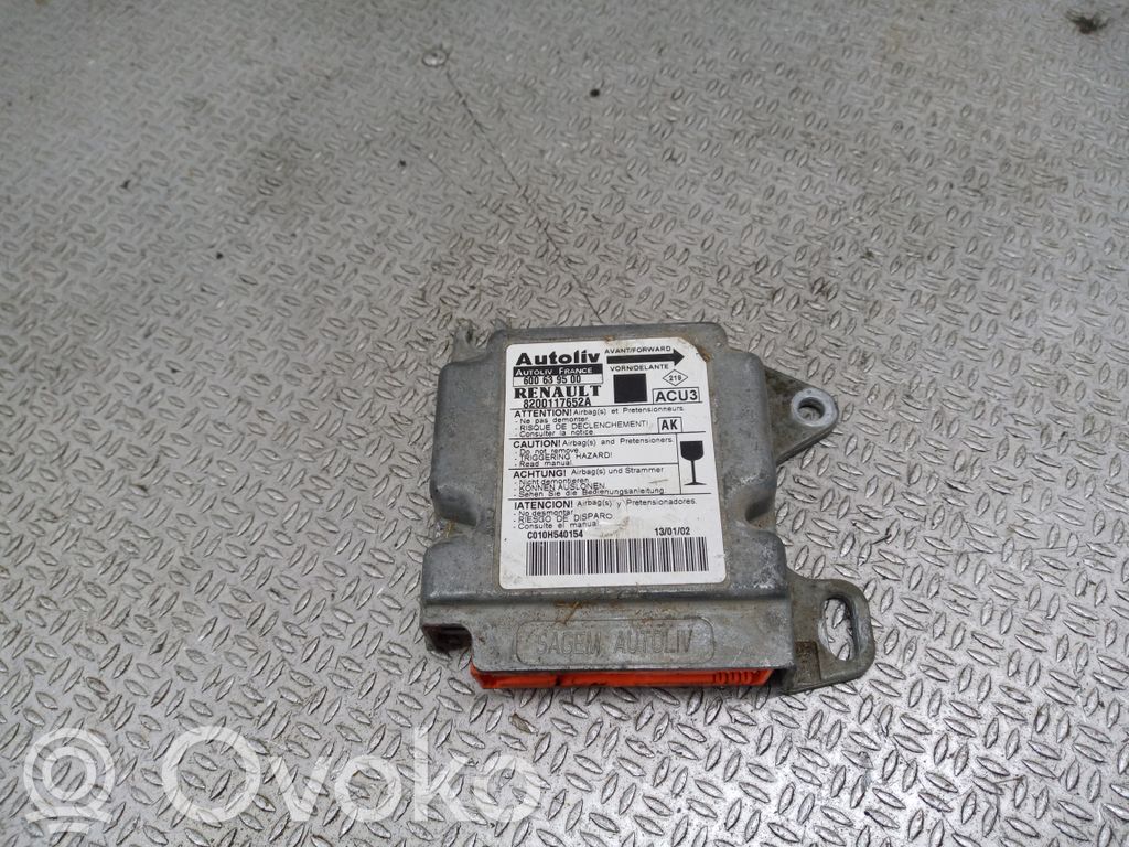 Airbagsteuergerät   8200117652A