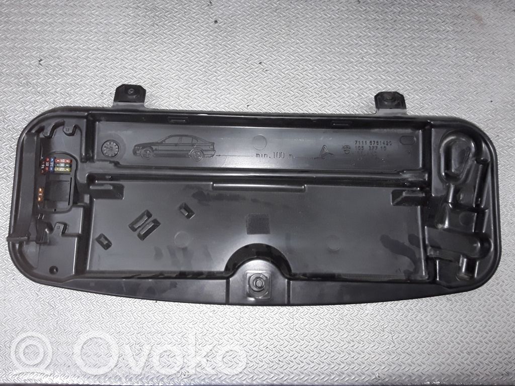 BMW 5 E60 E61 Other trunk/boot trim element 