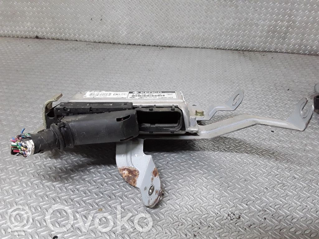 KIA Cerato Engine control unit/module 