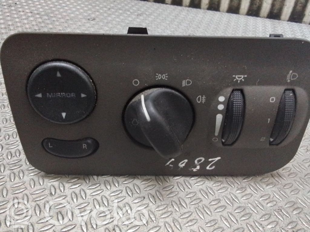 Chrysler Voyager Light switch 