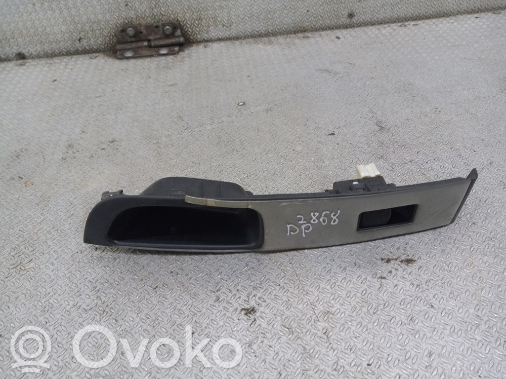 Nissan Micra Electric window control switch 