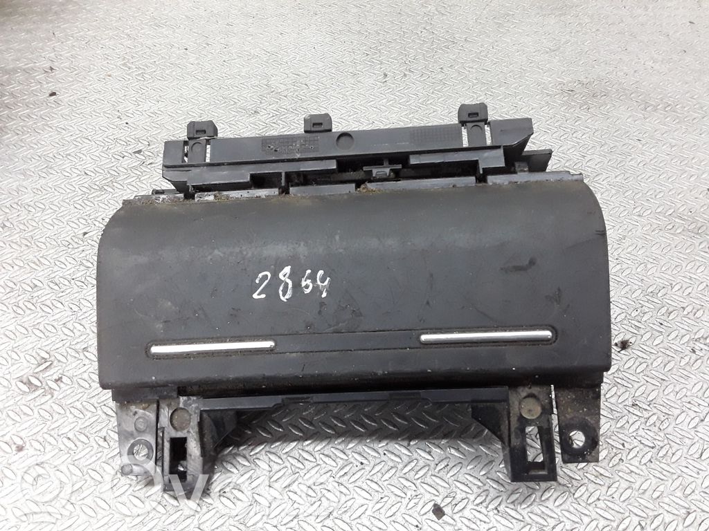Audi A4 S4 B6 8E 8H Ashtray (front) 