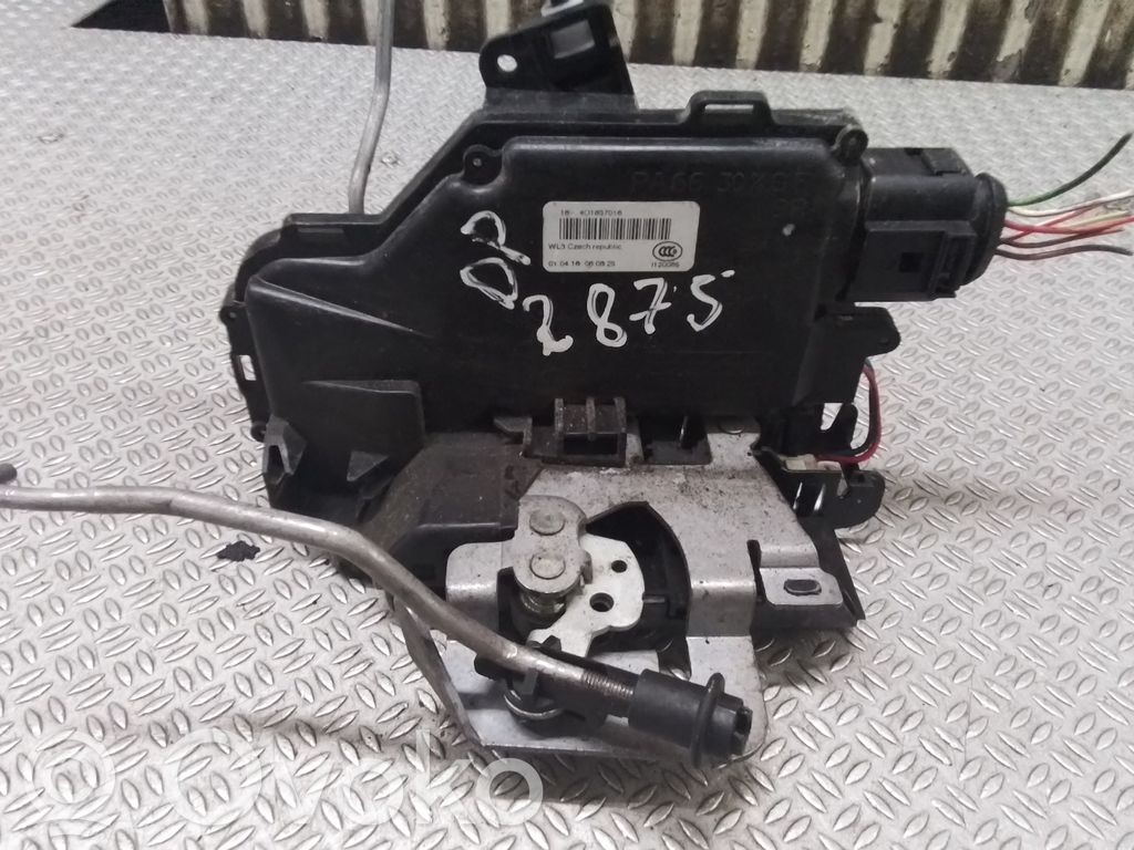 Front door lock   4O1837016