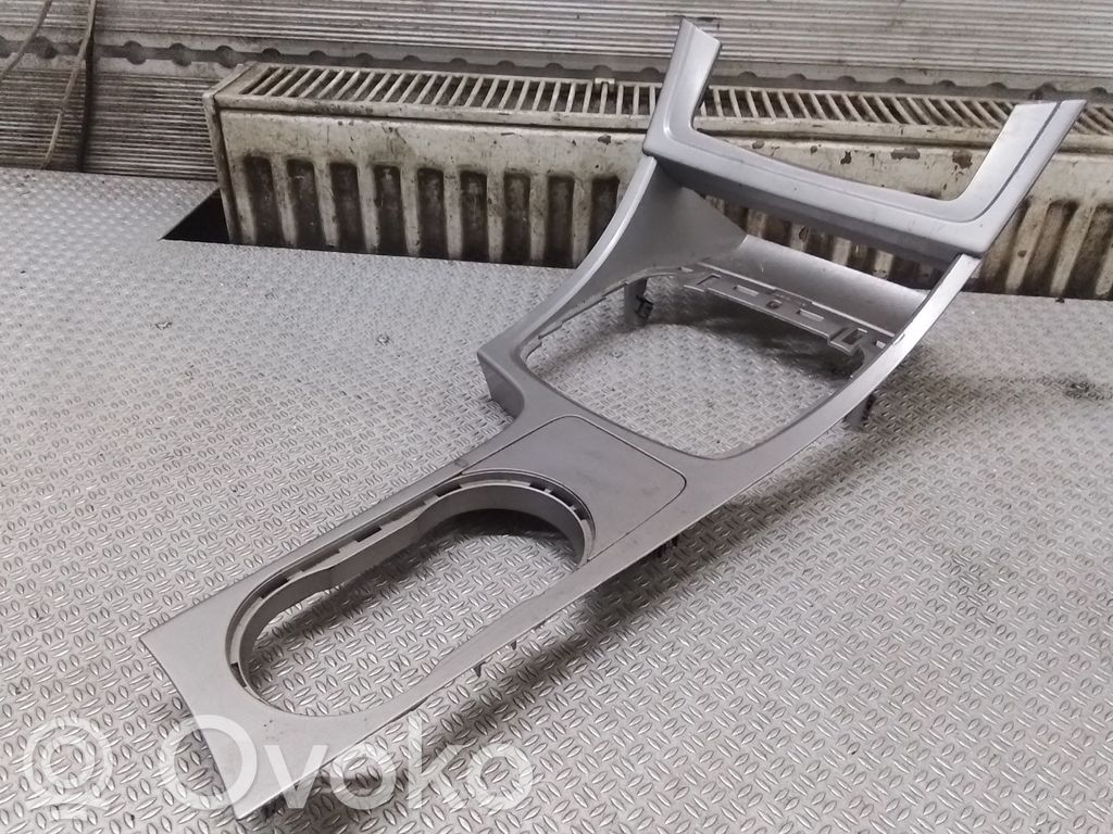 Ford Mondeo MK IV Ramka drążka zmiany biegów 