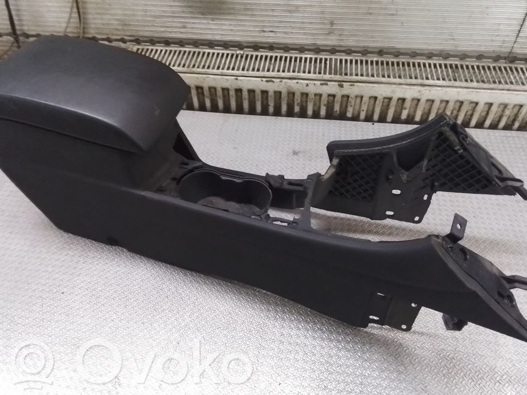 Ford Mondeo MK IV Armrest 