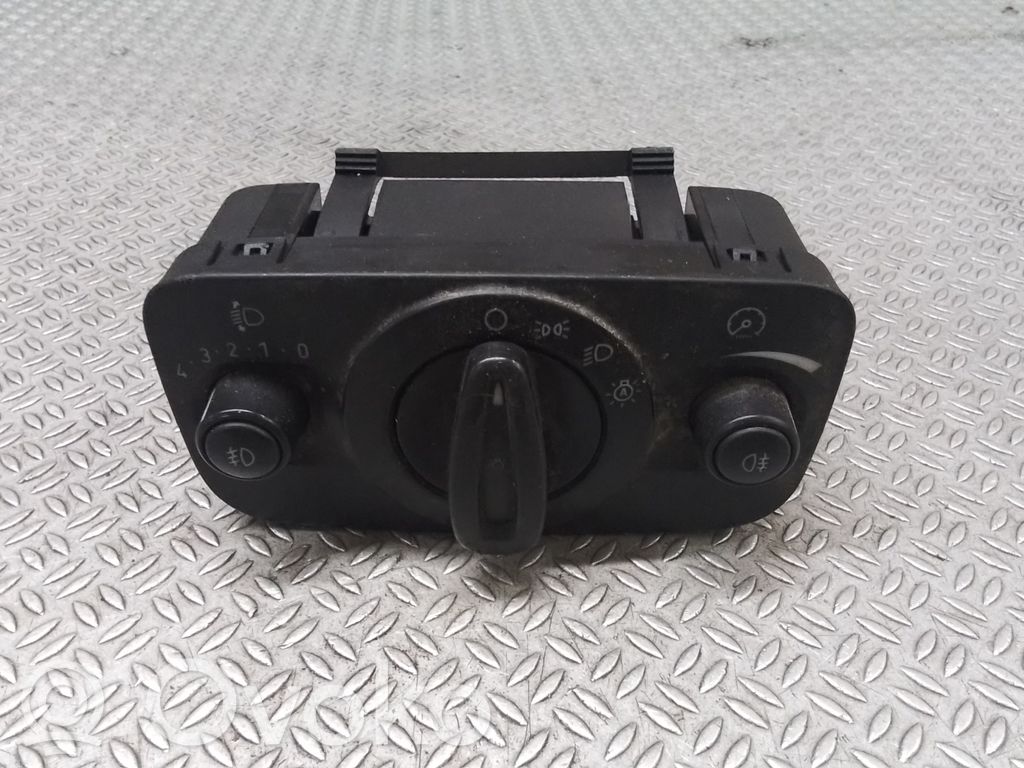 Ford Mondeo MK IV Light switch 
