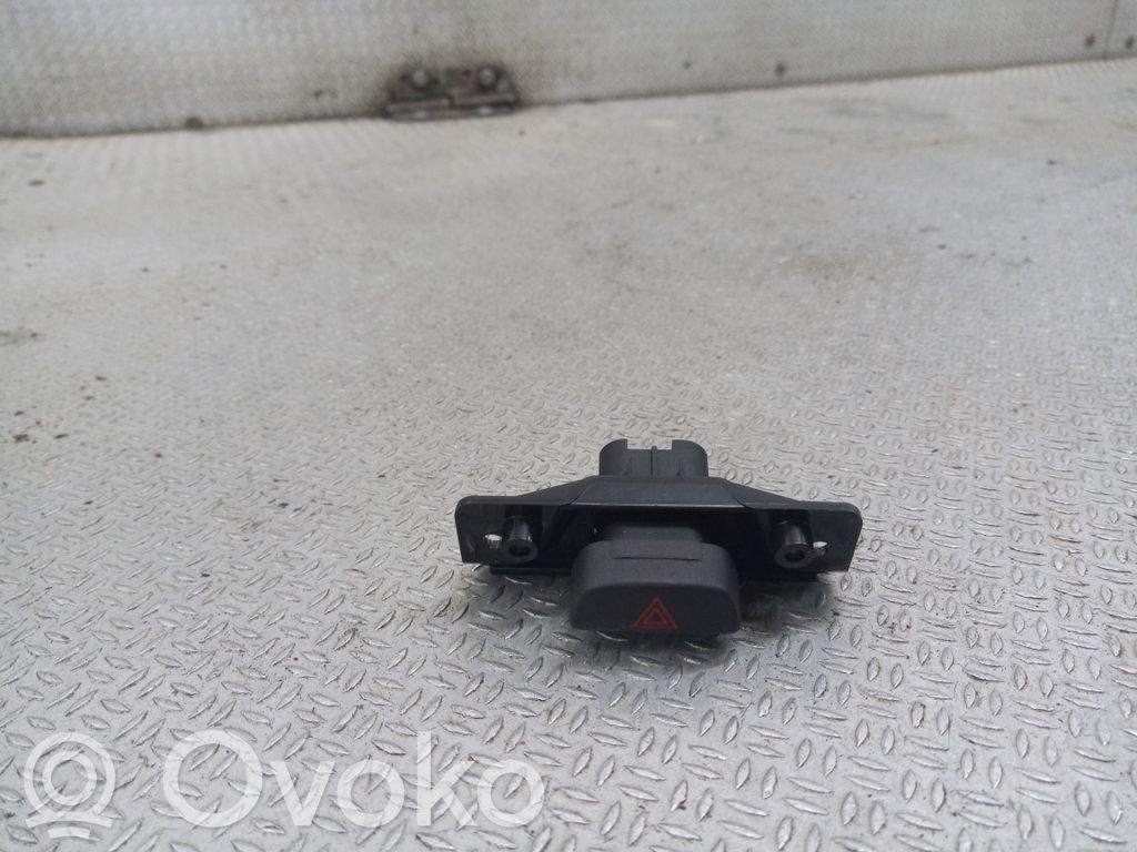Botón interruptor de luz de peligro   4M5T13A350AC