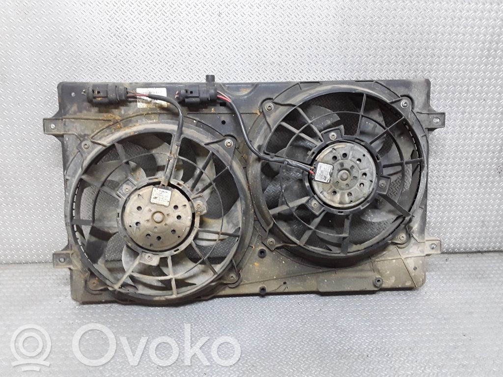 Elektrinis radiatorių ventiliatorius   7M3121203A,7M3959455A