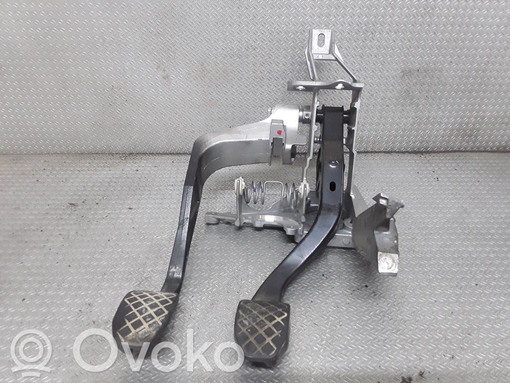 Pedale Satz Set   8D1721117N