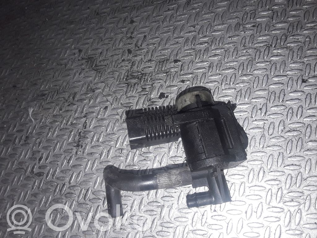 Electroválvula del turbo   1K0906283A